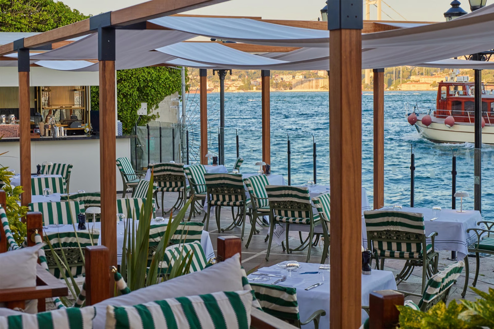 C Bar - Bar in Beşiktaş, Istanbul