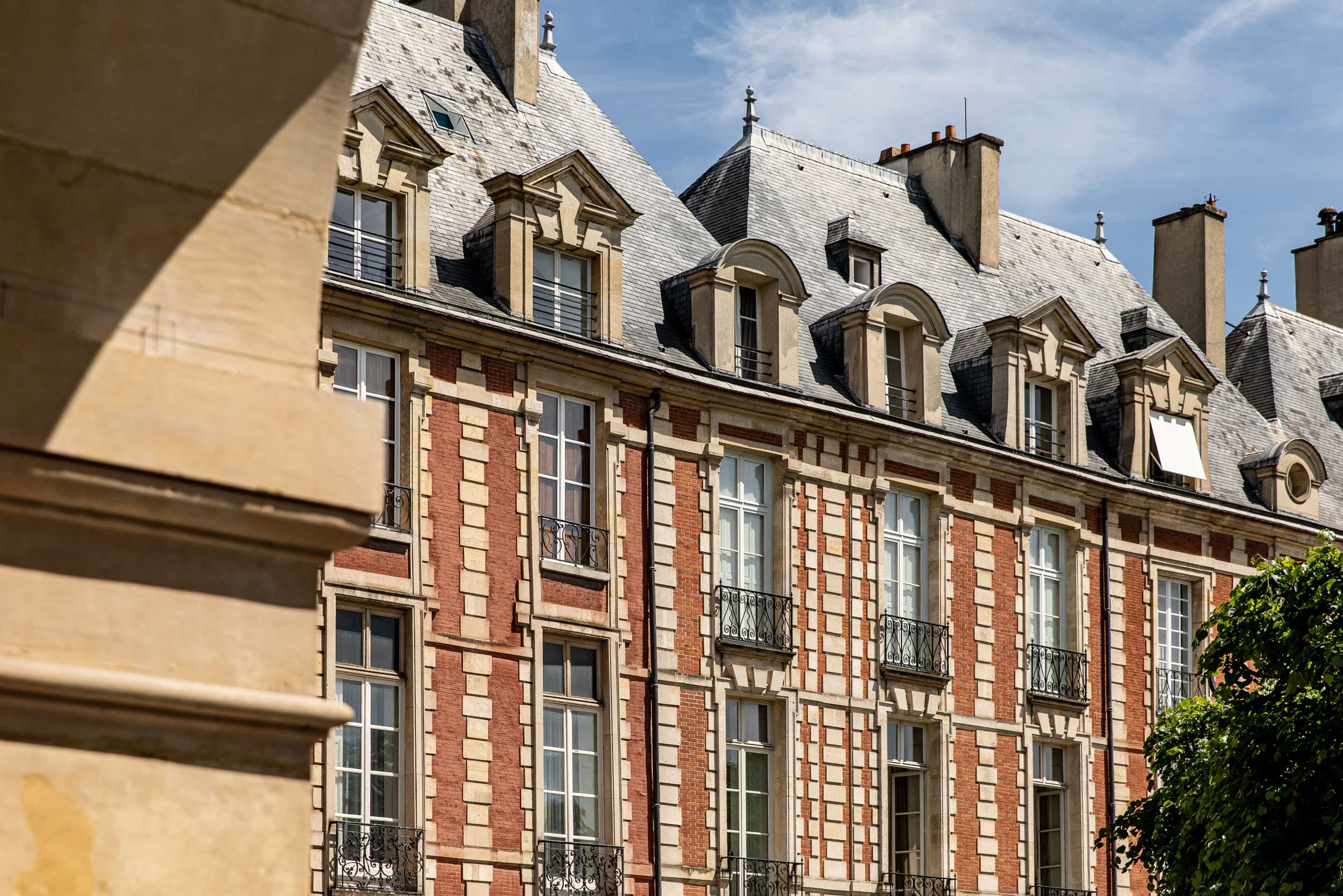 Cour des Vosges - Hotel in Le Marais, Paris