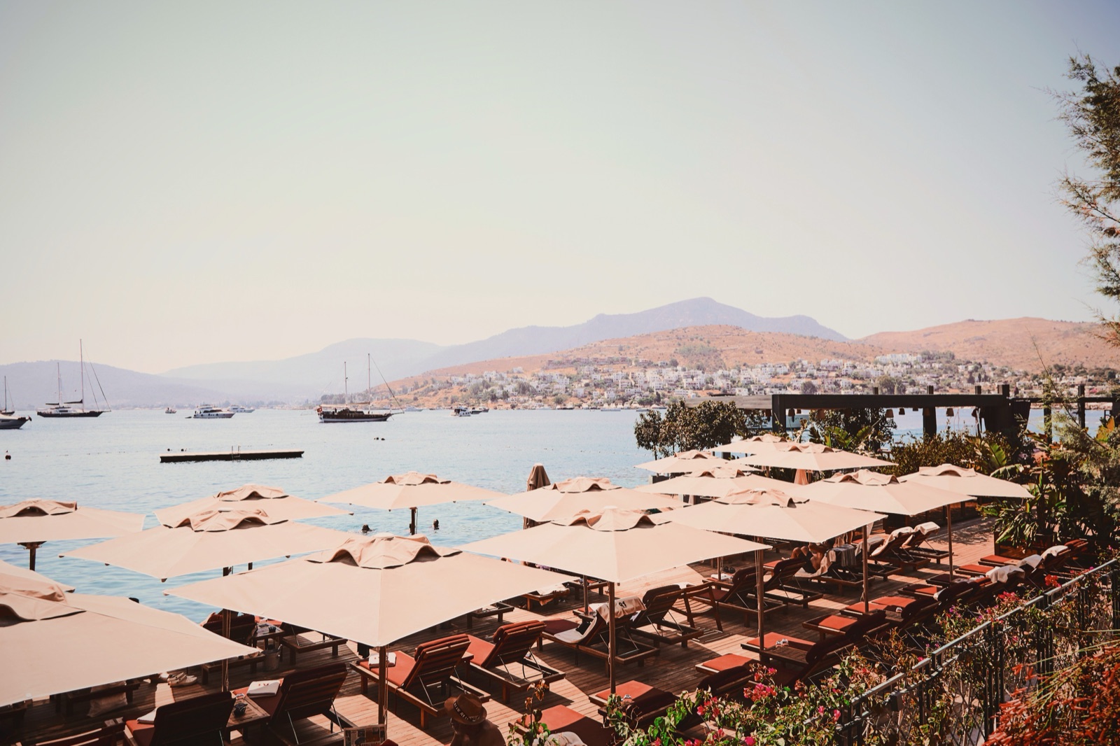 DAZE Türkbükü - Bar in Türkbükü, Bodrum