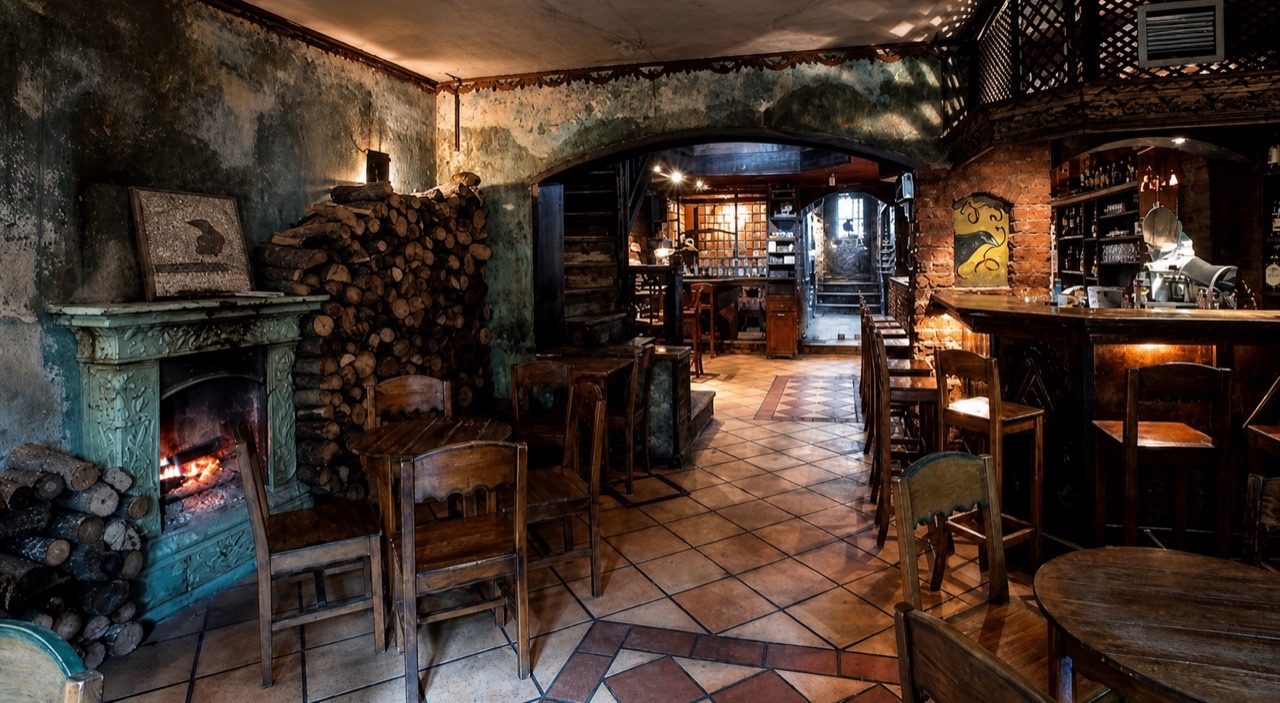 Karga Bar – Bar in Kadıköy, Istanbul
