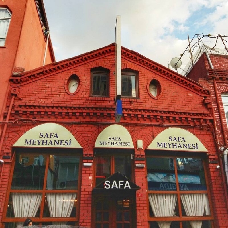 Tarihi Safa Meyhanesi – Restaurant in Fatih, Istanbul